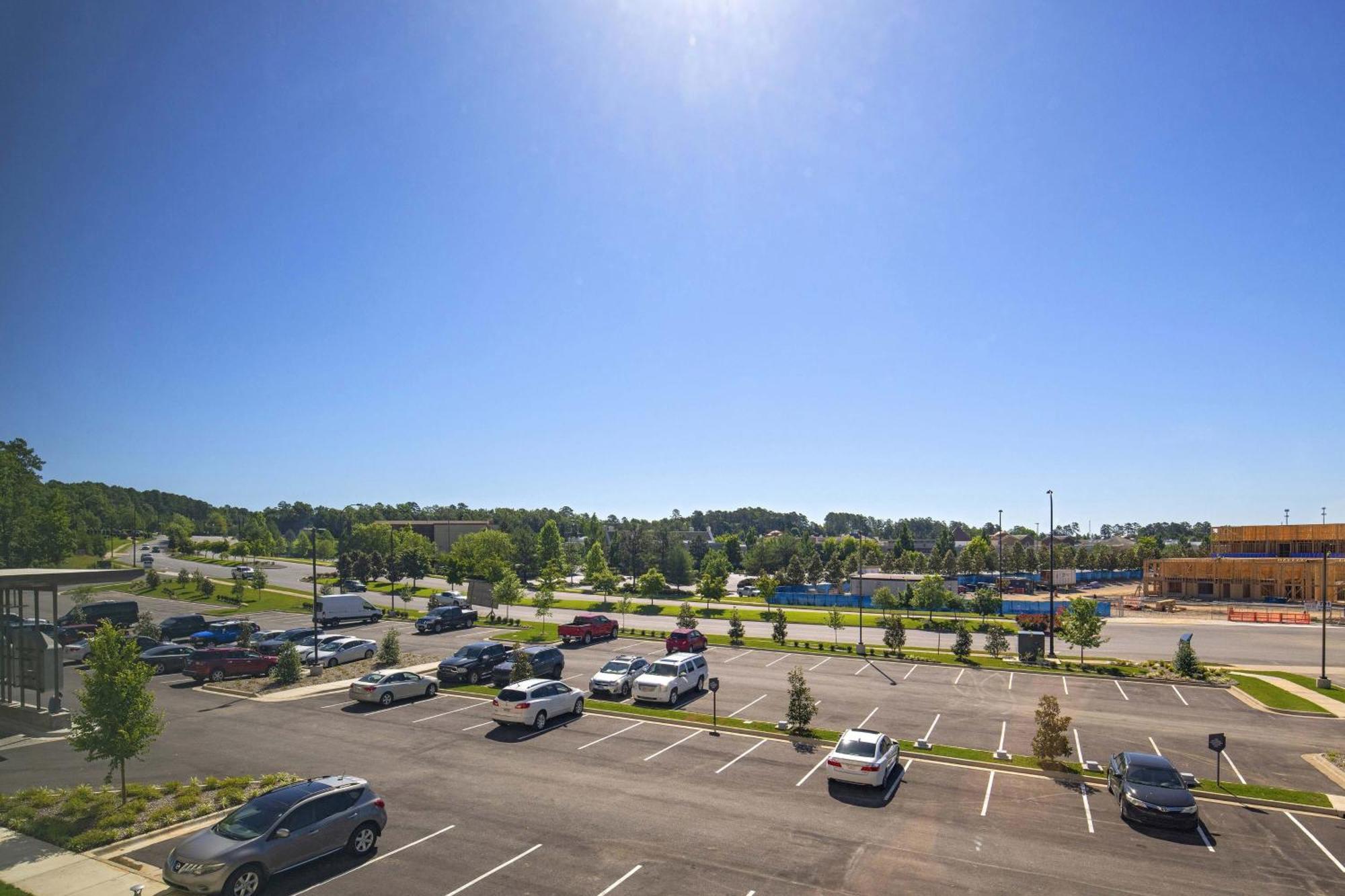 Aloft Little Rock West Hotel Exterior photo