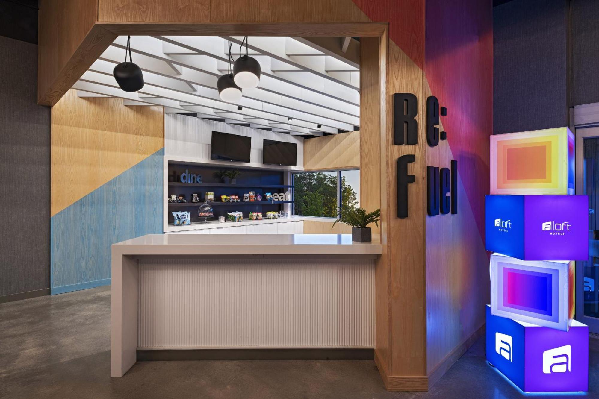 Aloft Little Rock West Hotel Exterior photo